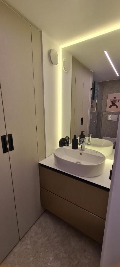 Stay In Kaunas & Radio City - Free Parking Exterior foto
